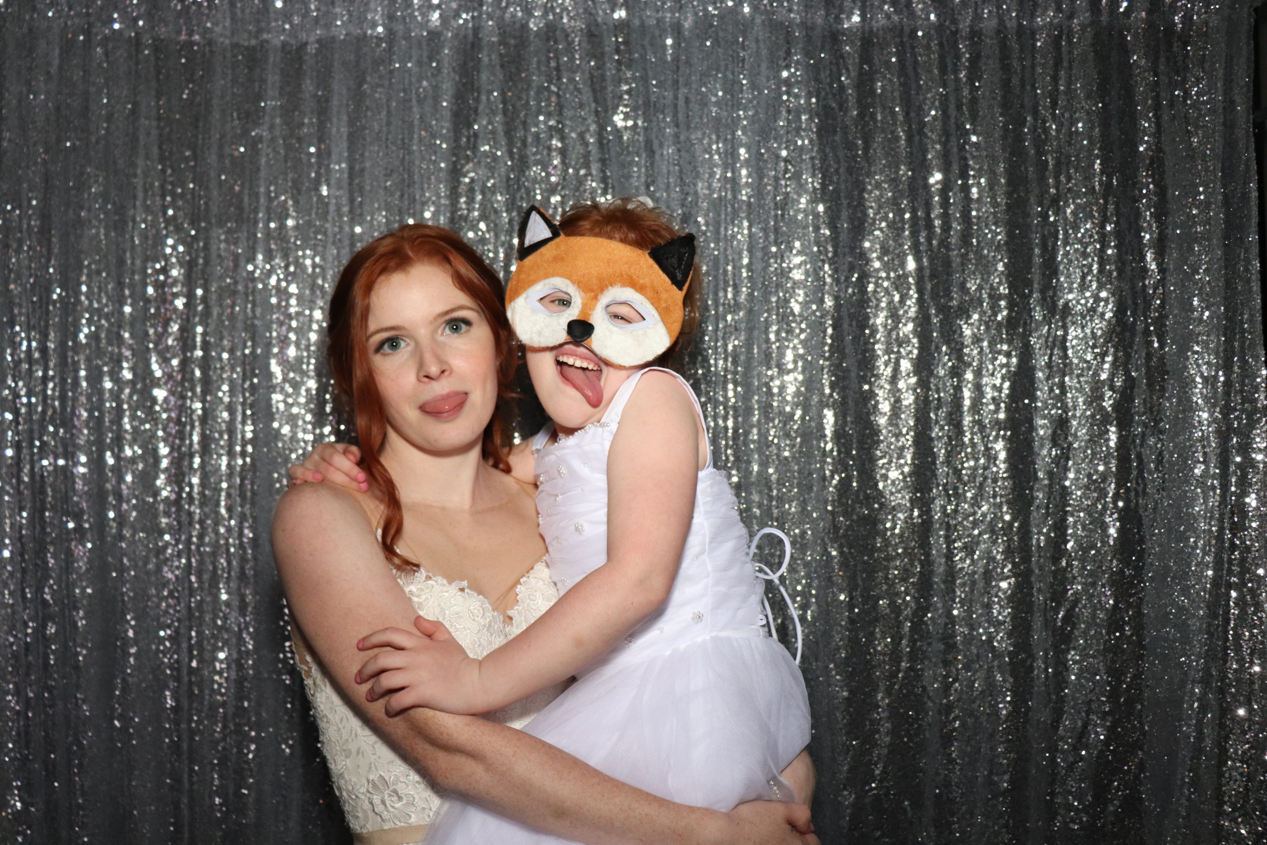 barrie-photo-booth-silver