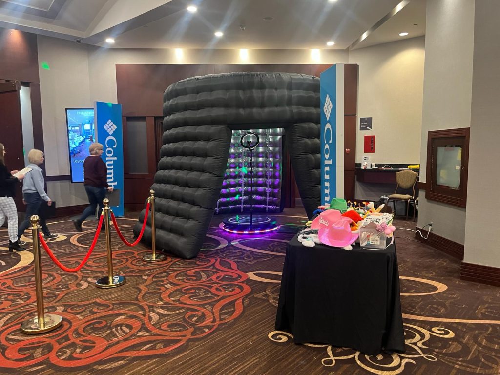 360 Tiktok Booth in Ottawa with stanchions and props, perfect for events