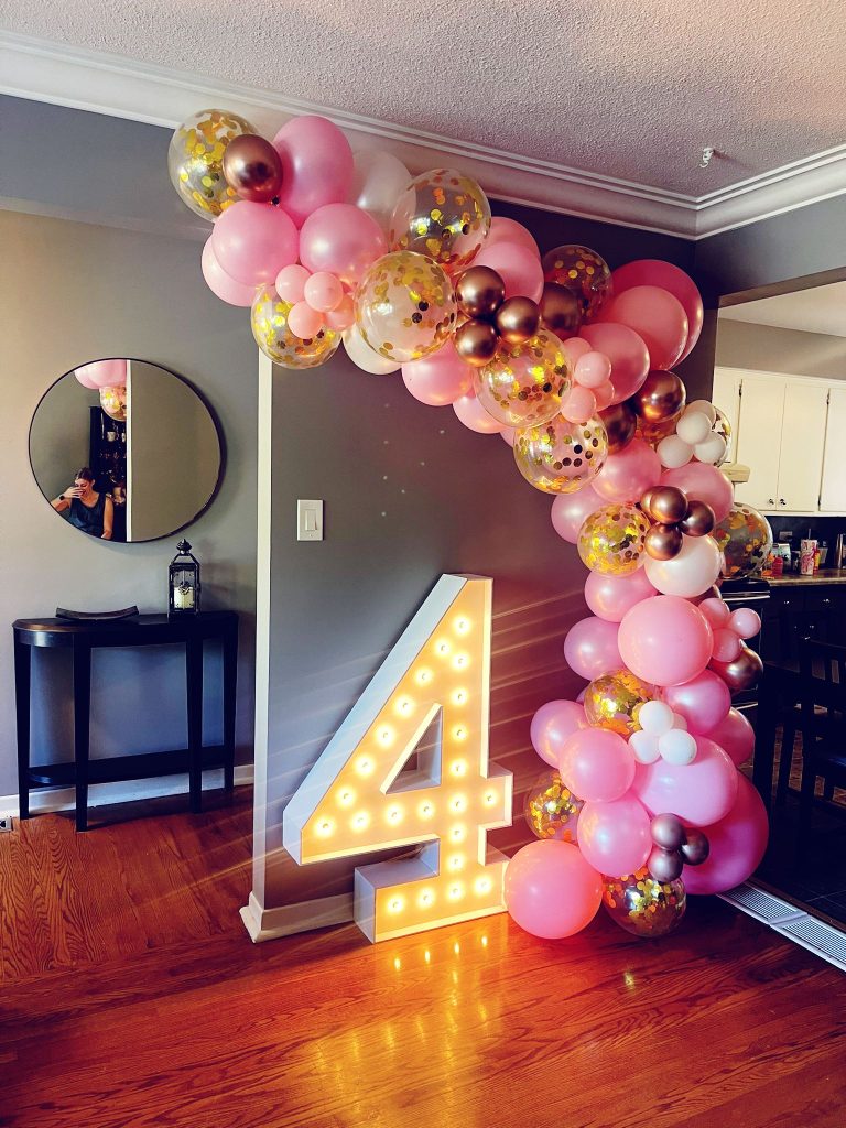 Rent Ottawa Marquee numbers with balloon garlands for events